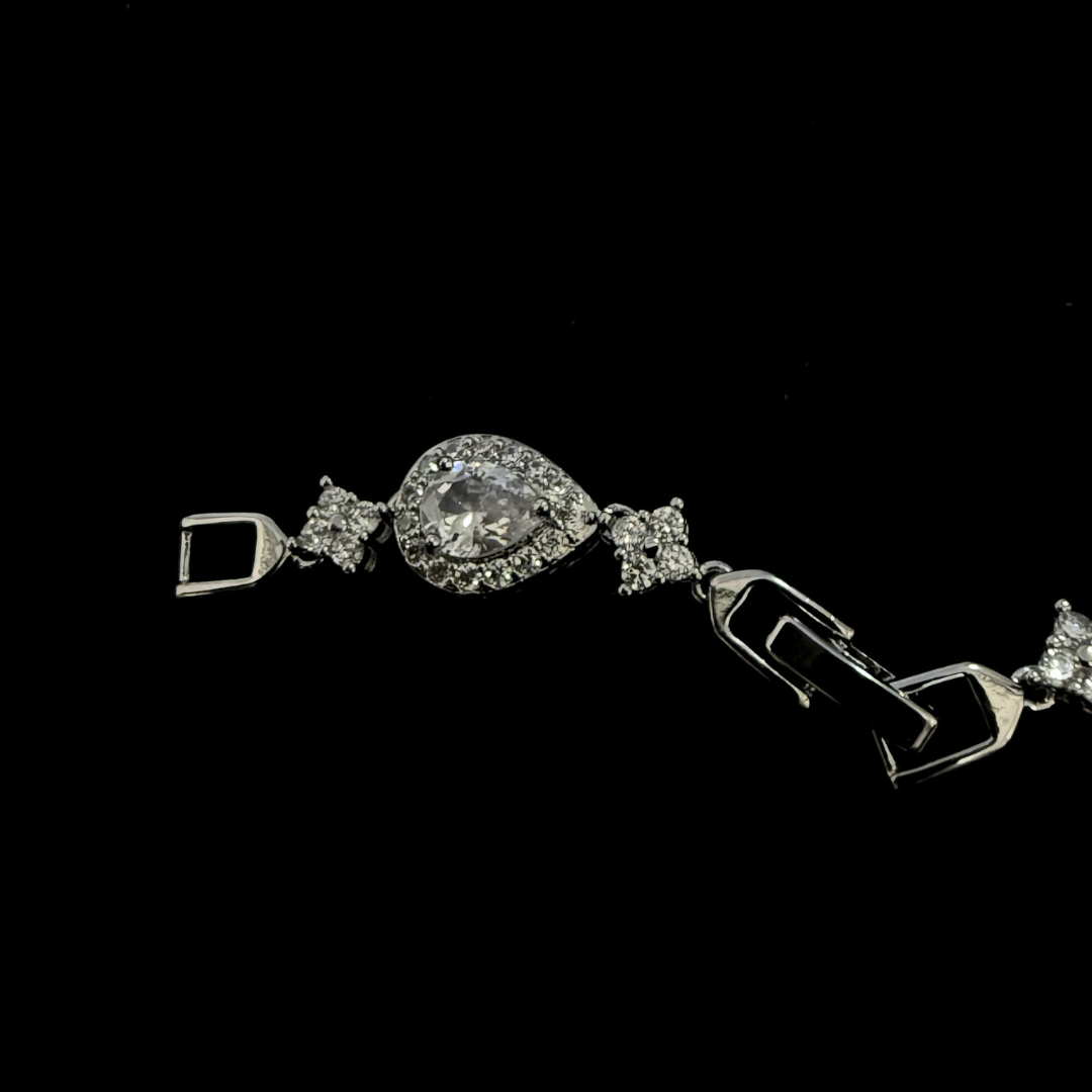 Teardrop Star Bracelet